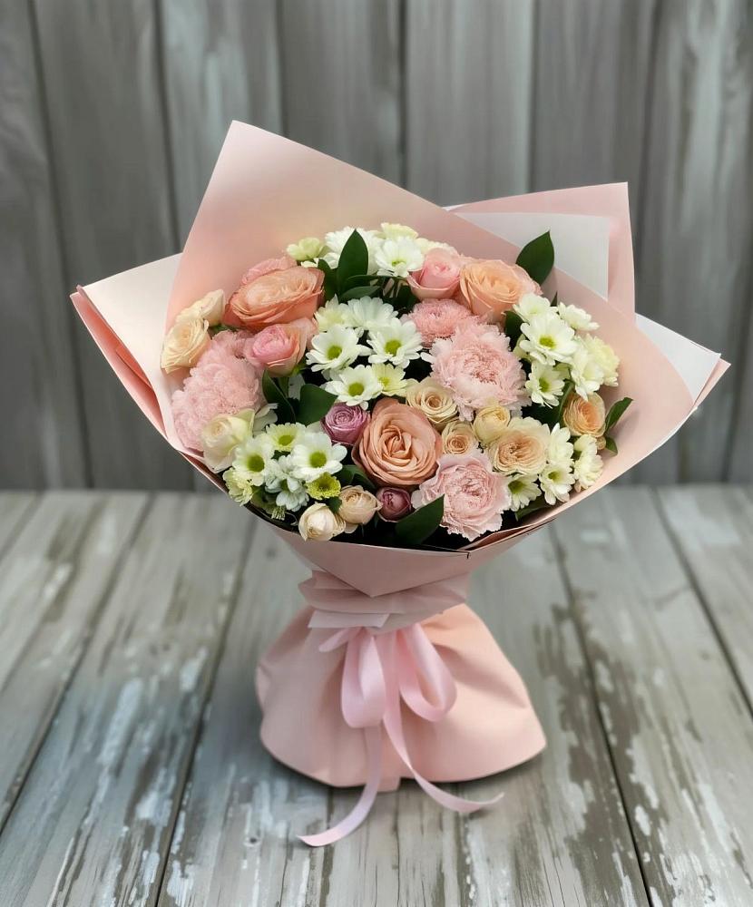 Букет цветов из: Гвоздики, Розы и Хризантемы в Усово-Тупик