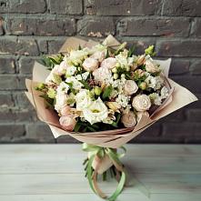 Букет цветов из:  Альстромерии, Розы и Хризантемы в Усово-Тупик