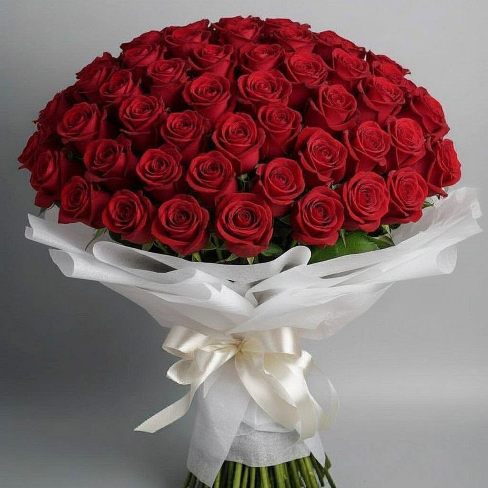 Букет 101 Красная роза Блэк Мэджик в Усово-Тупик