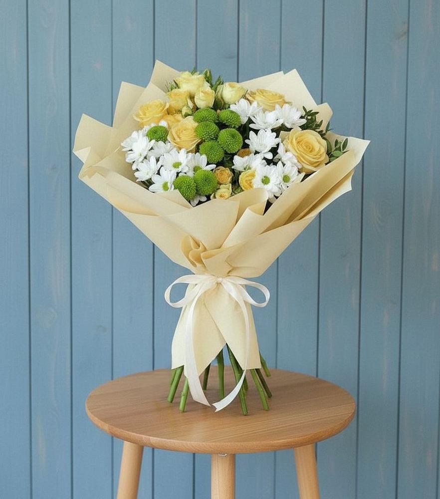 Букет цветов из: Хризантемы и Розы в Усово-Тупик