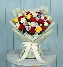 Букет цветов из:  Розы в Усово-Тупик