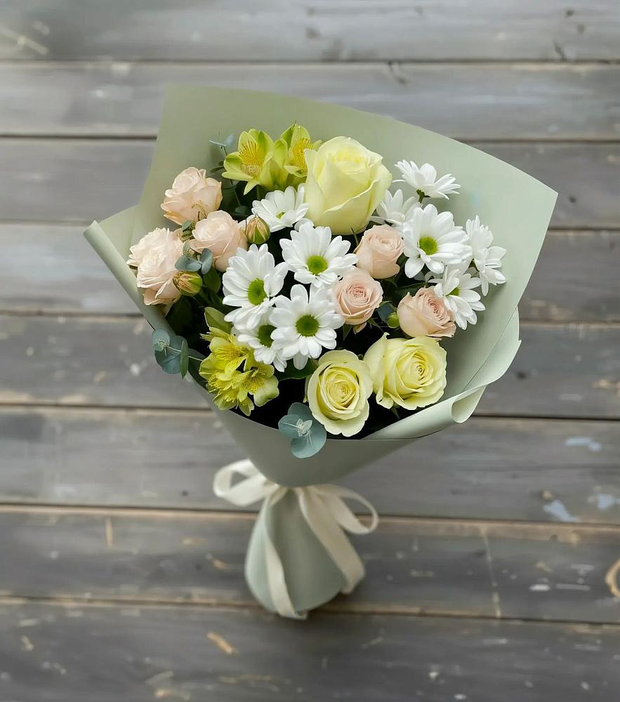Букет цветов из: Альстромерии, Розы и Хризантемы в Усово-Тупик