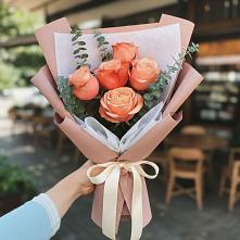 Букет цветов из:  Розы в Усово-Тупик