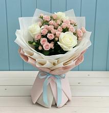 Букет цветов из:  Розы в Усово-Тупик