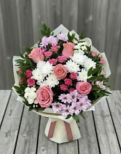 Букет цветов из:  Альстромерии, Гвоздики, Розы и Хризантемы в Усово-Тупик