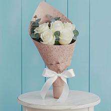 Букет цветов из:  Розы в Усово-Тупик
