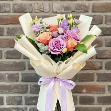 Букет цветов из:  Лизиантусы и Розы #REPLACE_PRED# Усово-Тупик