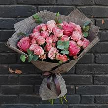 Букет цветов из:  Розы в Усово-Тупик