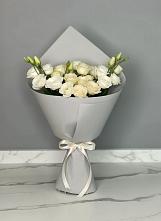 Букет цветов из:  Розы и Лизиантусы в Усово-Тупик